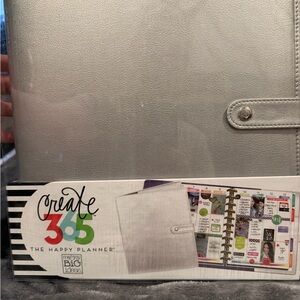 The Happy Planner Silver Organizer Cover